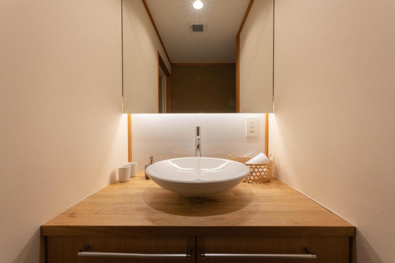 祇園せいじ庵。お風呂が素敵な貸切京町家。Netflix見放題。 Villa Kyoto Exterior photo