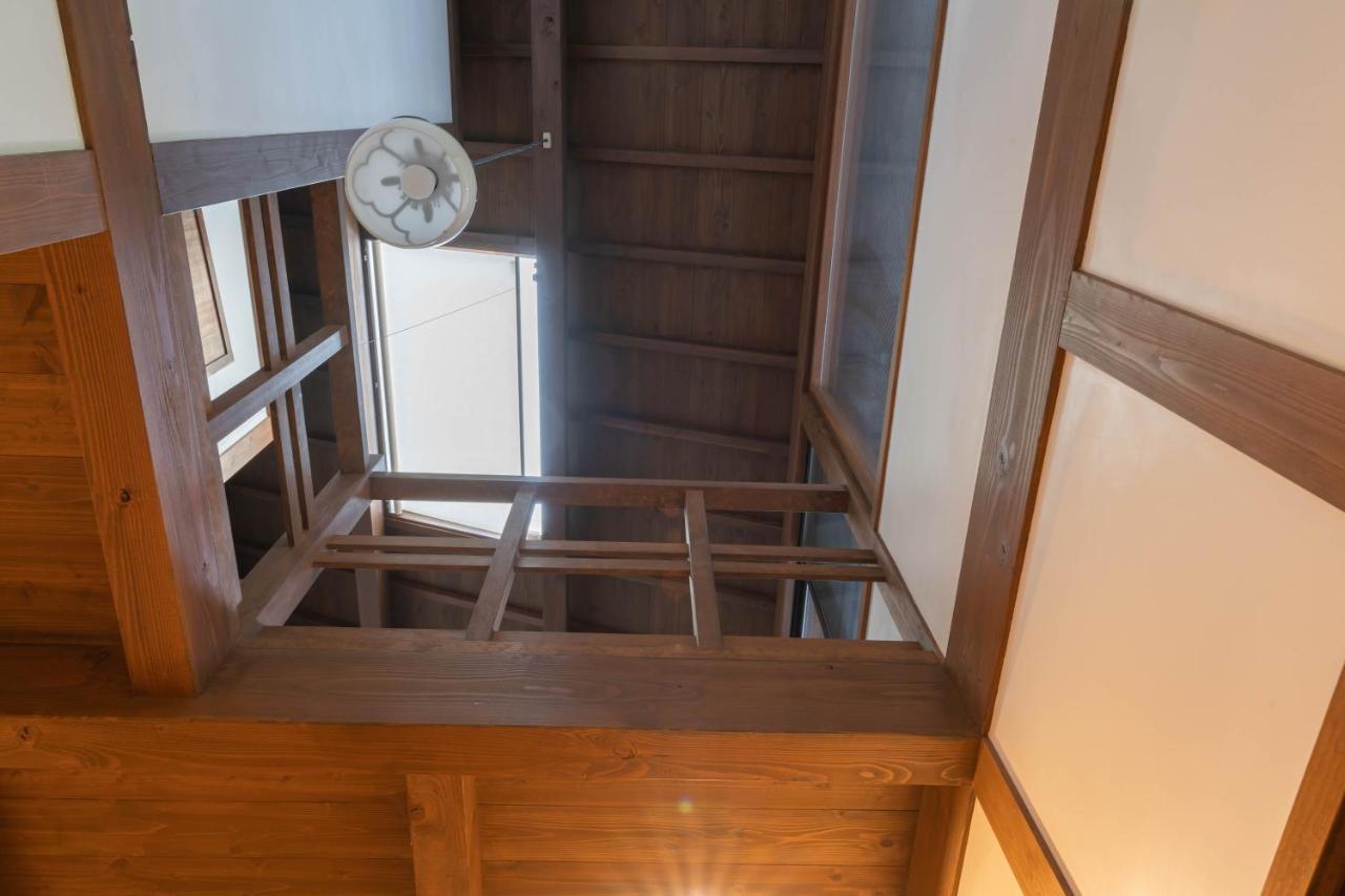 祇園せいじ庵。お風呂が素敵な貸切京町家。Netflix見放題。 Villa Kyoto Exterior photo